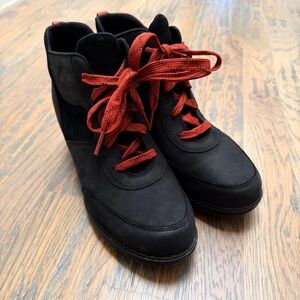 NWOT Sorel Evie Sport Lace Bootie